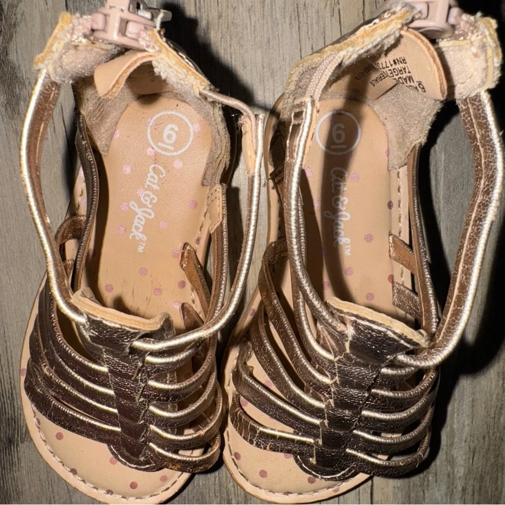 🎀3/$23🎀 Cat & Jack Bronze Gladiator Kids Sandals
